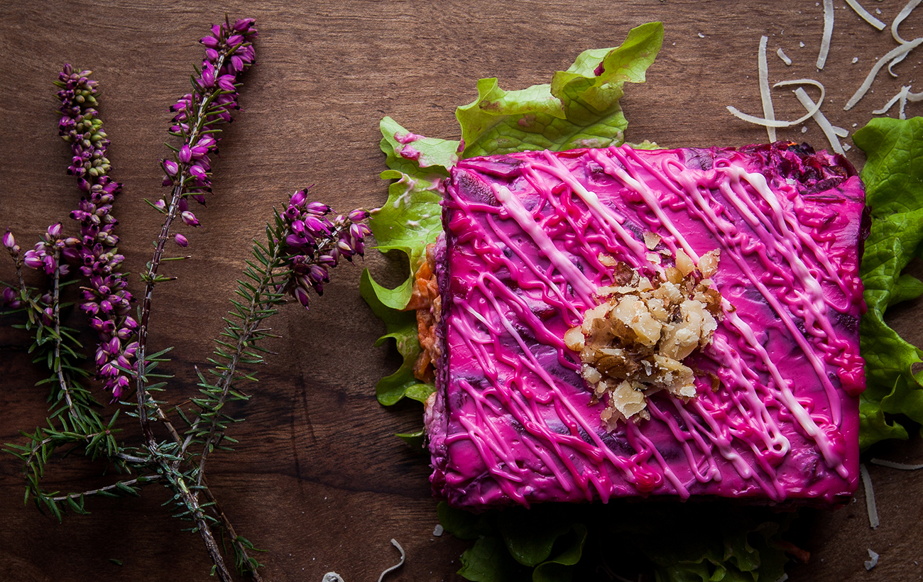 "Шуба", "Мімоза" та крабовий салат: три рецепти новорічних закусок, які можна зробити ще смачнішими